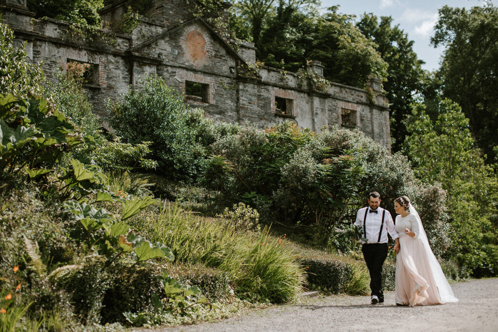Ready to Elope to Ireland? Here is what you need to know to Elope in Ireland